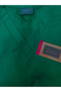 copertina di Set completo ospedaliero Cherokee Originals - casacca manica corta e pantalone Unisex tg XXS Verde Cacciatore